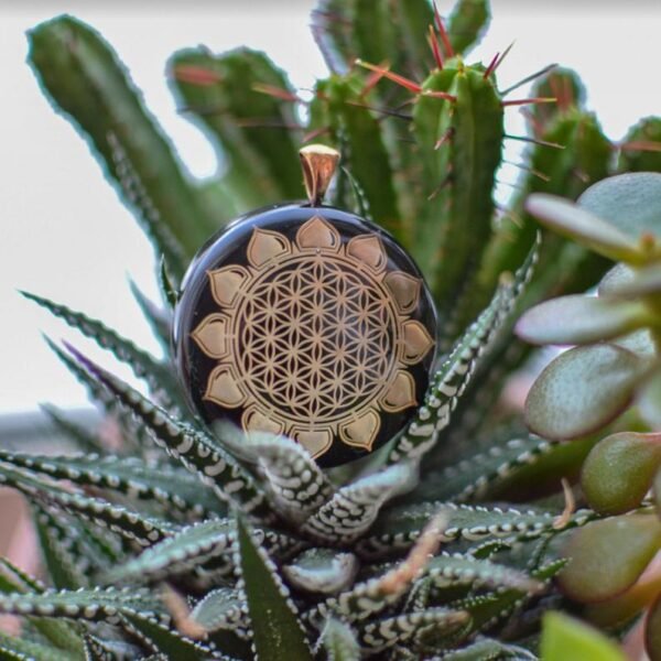 Orgone Energy~Orgonite® Pendant - Sun Flower of Life orgone amulet pendant with quartz crystal. EMF Protection against cell phone radiation