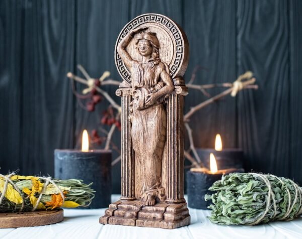 【Wood Sculpture】Fortuna statue, Tyche-Fortuna, Lady Luck figurine, Greek goddess, pagan goddess, wiccan, wicca, altar, druid, witches things, ritual