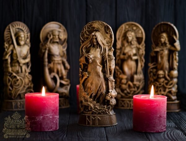 【Wood Sculpture】Hel statue, norse goddess Hela death asatru viking god scandinavian pantheon wood carving altar sculpture pagan paganism