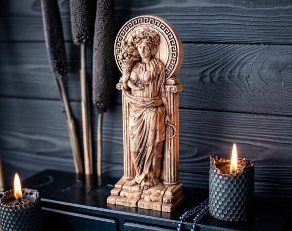 【Wood Sculpture】Demeter statue, figurine, Greek goddess of fertiliti , pagan goddess, wiccan, wicca, altar, witches, gaelic