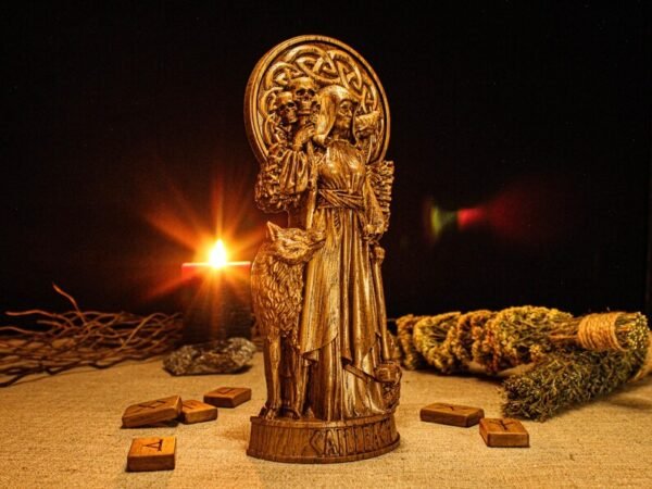 Wood Sculpture Collection-Cailleach Statue, Celtic Goddess Cailleach, Cailleach Figure, Celtic Goddess Statue, Celtic Statue, Celtic Altar, Irish Mythology, Altar