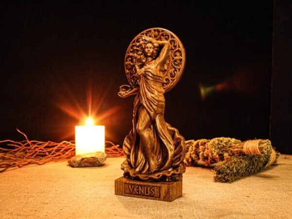 Venus Statue, Roman Goddess Venus, Venus Goddess Figure, Roman Goddess, Roman Mythology, Pagan Statue, Roman Pantheon, Custom God Statue