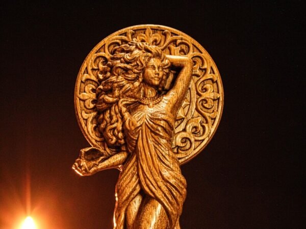 Venus Statue, Roman Goddess Venus, Venus Goddess Figure, Roman Goddess, Roman Mythology, Pagan Statue, Roman Pantheon, Custom God Statue