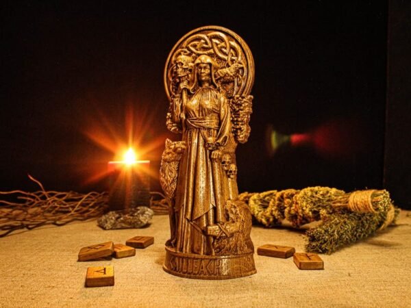 Wood Sculpture Collection-Cailleach Statue, Celtic Goddess Cailleach, Cailleach Figure, Celtic Goddess Statue, Celtic Statue, Celtic Altar, Irish Mythology, Altar