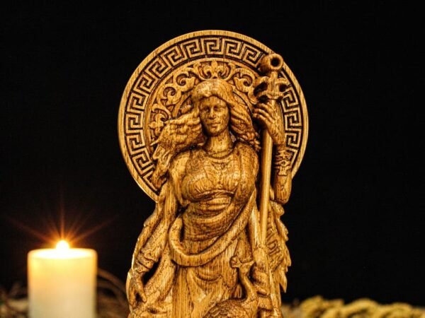 Hera Statue, Hera Altar Figure, Greek Goddess Figure, Wicca Goddess, Wooden Hecate, Wheel of Hecate, Pagan Altar, Greek Altar Statue