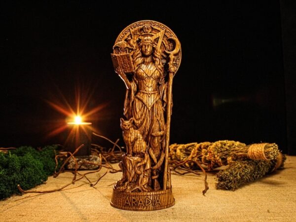 Wood Sculpture Collection-Aradia Statue, Goddess of Witches, Wiccan Goddess Statue, Queen of Witches, Pagan Figurine, Wiccan Altar, Custom God Statue
