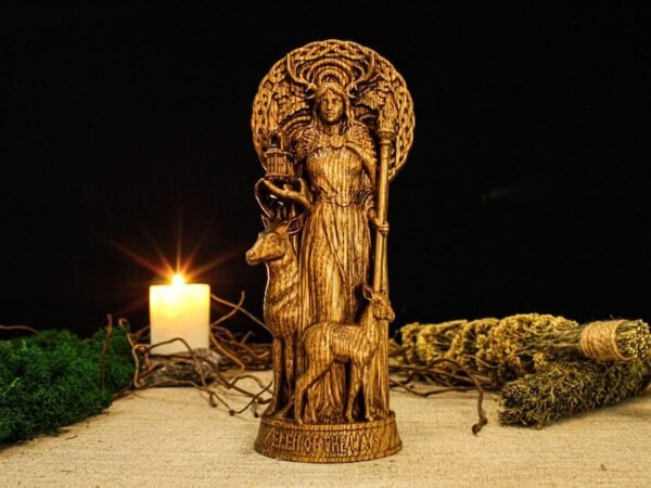 Elen of the Ways Statue, Celtic Goddess Elen, Celtic Goddess Statue, Celtic Mythology, Norse Figurine, Pagan Statue, Pagan Altar Figure