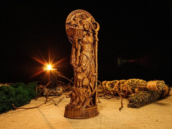 Wood Sculpture Collection-Aradia Statue, Goddess of Witches, Wiccan Goddess Statue, Queen of Witches, Pagan Figurine, Wiccan Altar, Custom God Statue