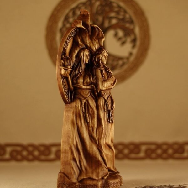 Brigid, Brigid goddess, Fertility Goddess brigid, Imbolc, Brigit goddess Irish goddess Celtic goddess Witchcraft Wooden statue Saint brigid