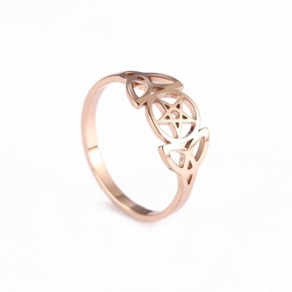 Skyrim Pentagram Love Irish Knot Rings Stainless Steel Supernatural Triquetra Wicca Amulet Religious Finger Ring for Women Gift