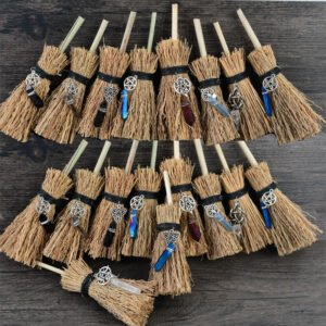 Dust Removal Broom Wicca Celtic Pentagram Mini Witch Broom Witchcraft Accessories Raw Crystal Wicca Altar Broom