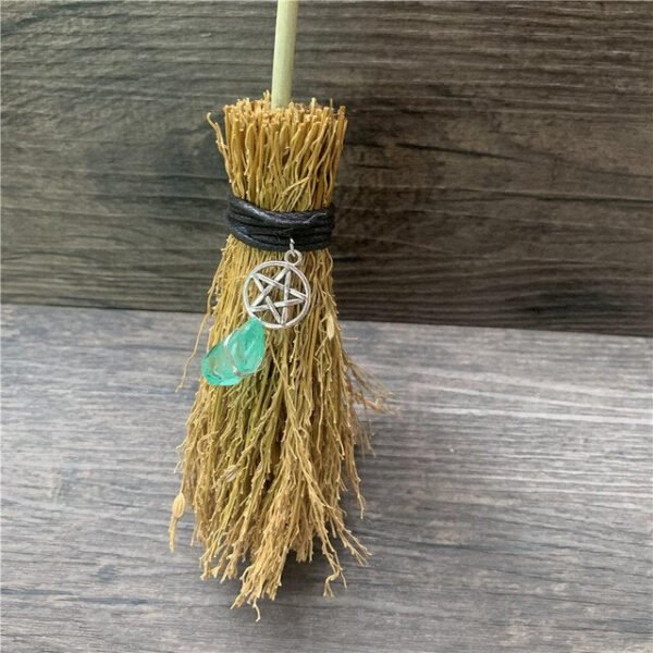 Dust Removal Broom Wicca Celtic Pentagram Mini Witch Broom Witchcraft Accessories Raw Crystal Wicca Altar Broom