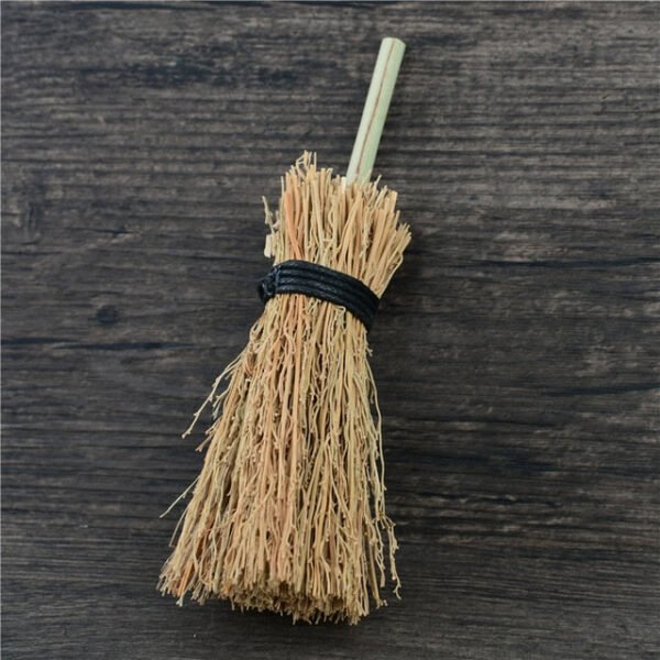 Dust Removal Broom Wicca Celtic Pentagram Mini Witch Broom Witchcraft Accessories Raw Crystal Wicca Altar Broom