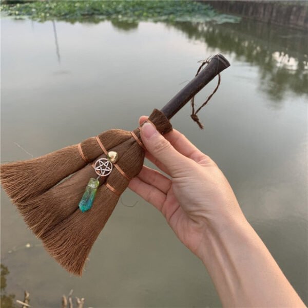Dust Removal Broom Wicca Celtic Pentagram Mini Witch Broom Witchcraft Accessories Raw Crystal Wicca Altar Broom