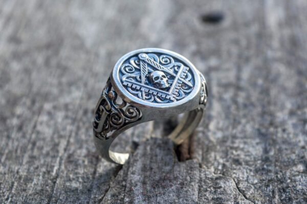 Freemason Skull Square & Compass with Ornament Sterling Silver Ring