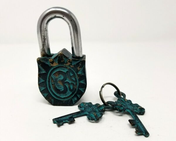 Hinduism Statues & Figures~Goddess Saraswati Antique Brass Lock 3.5"H 1.75"W (Antique Brass Patina Finish)