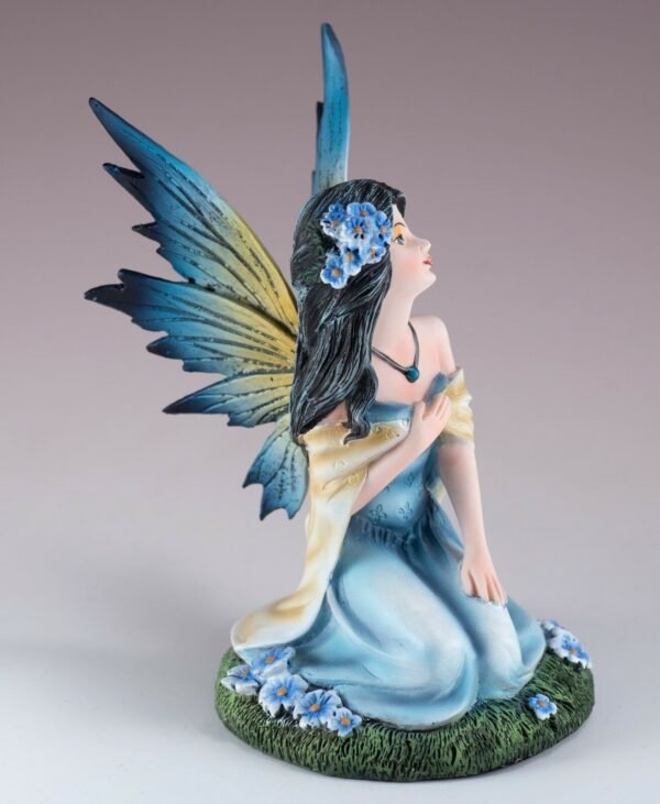 Fairy Collection~Blue Fairy Sitting With Flowers Figurine 5.5" High Detailed Resin New In Box!