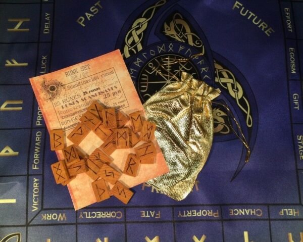 MagicunTarot Cloth~Large Divination Runed Cedar Purple Kit
