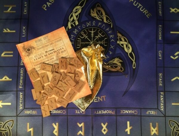 Magicun Talisman~Magicun ~Large Divination rune set Apple-tree violet