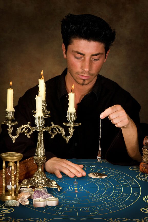 MagicunTarot Cloth~Unique Altar Cloth for pendulum wicca witch CA