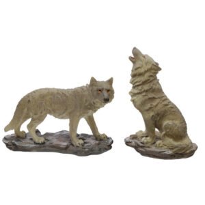 Home Decor~Wolf Figurine Protector of The North Whispers of The Moon Ornament