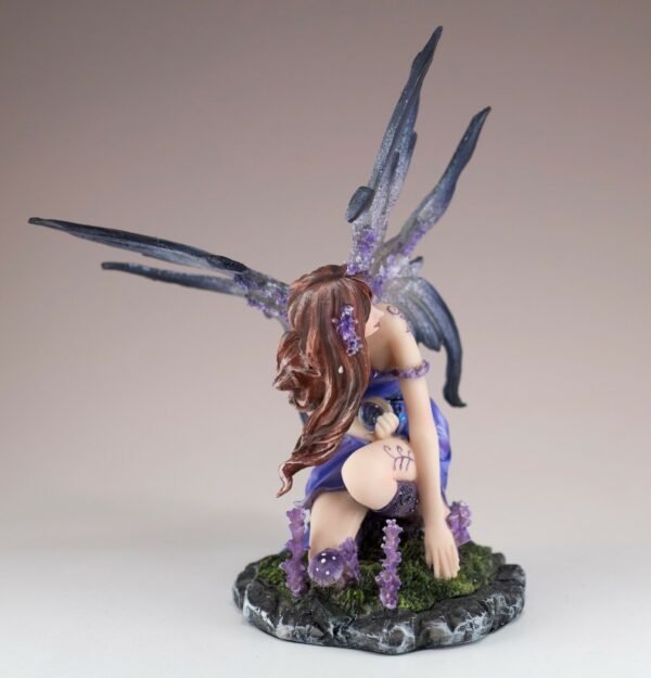 Fairy Collection~Purple Fairy Figurine Statue With Crystal Ball 7.25" High Resin New In Box