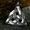 Magicun Talisman~Talisman Celtic knot Trikver B-74