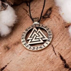 Magic Talisman~Amulet Valknut Odin B-83