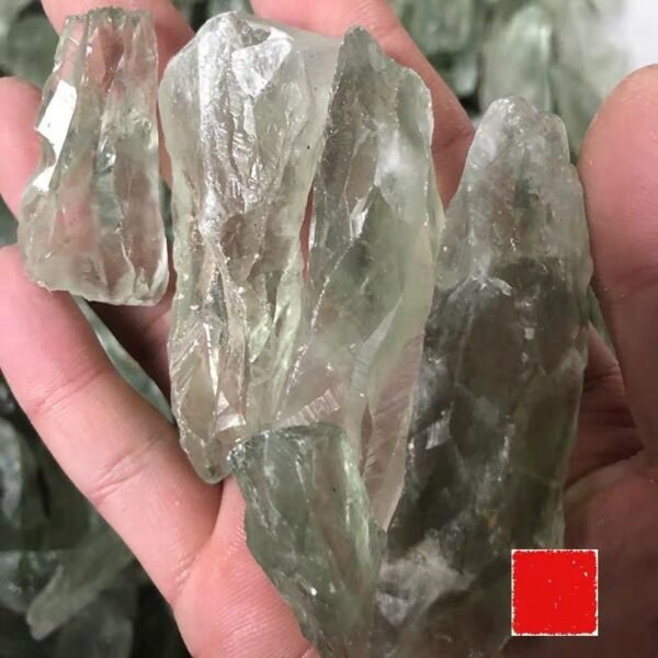Magicun Crystal~stone decoration100g Brazil natural green crystal original stone  mineral specimen energy crystal small home decoration