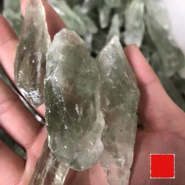 Magicun Crystal~stone decoration100g Brazil natural green crystal original stone  mineral specimen energy crystal small home decoration