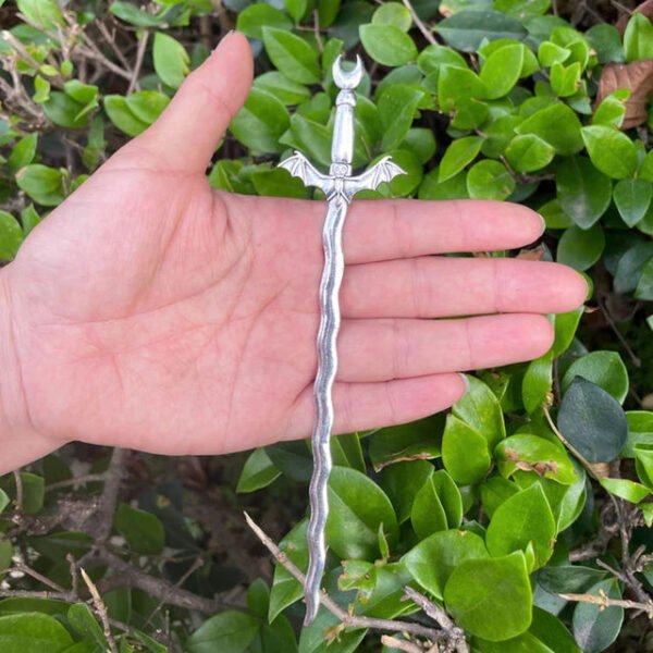 16cm Witch skull Hair Stick sword woman hair stick Hairpin Amulet Spirit Hair Jewelry For Women