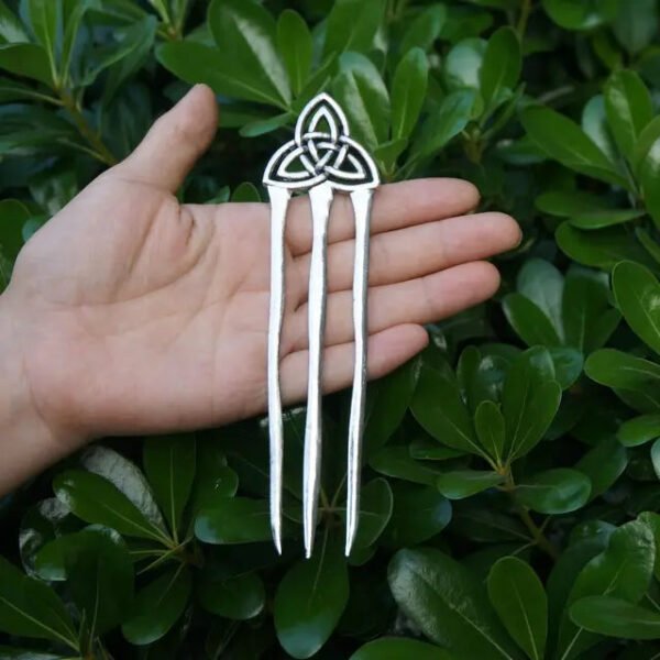 16cm Witch skull Hair Stick sword woman hair stick Hairpin Amulet Spirit Hair Jewelry For Women