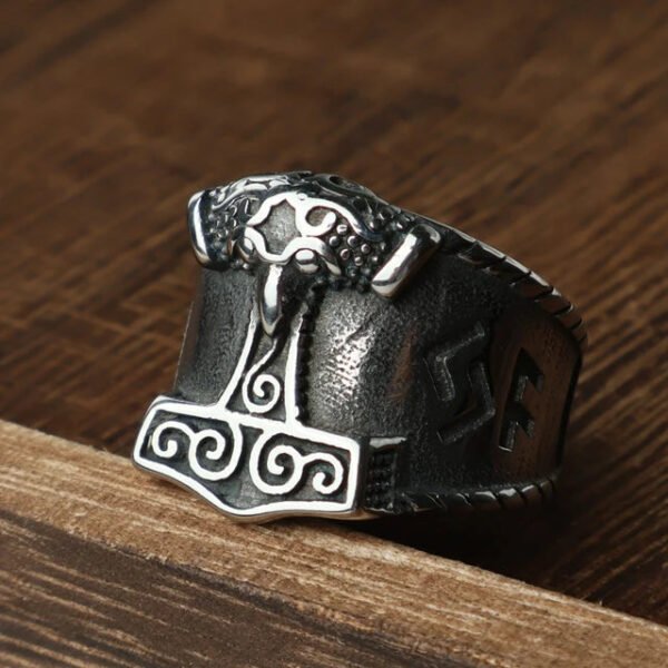 Unique Viking Bear Claw Ring For Men Vintage Stainless Steel Odin Viking Celtic Ring Punk Motorcyclist Biker Jewelry Wholesale