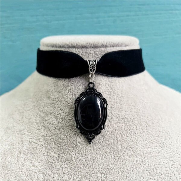 Gothic Vampire Cameo Pendant Choker Velvet Necklace For Women Fashion Pagan Witchcraft Jewelry Girls Gifts Creative Choker 2022 - Necklace