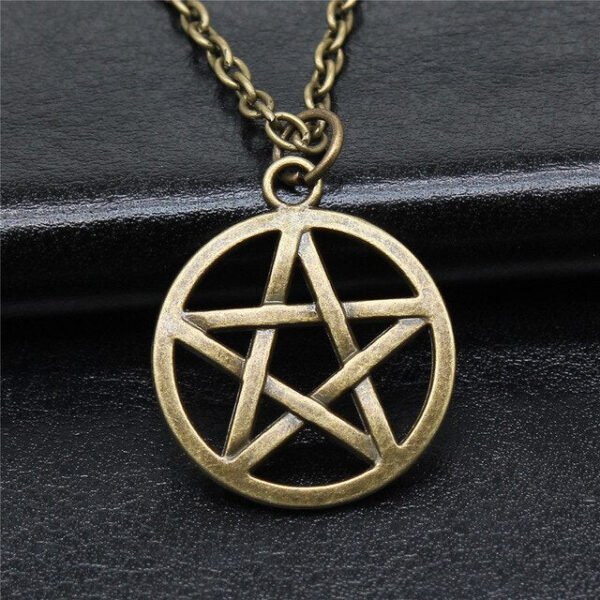 Sorcery Wizard Pentagram Star Pendant Necklace